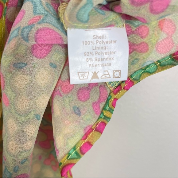 Julie Brown Top Womens 2 Blouse Neon Floral Ruffle Neckline Short Sleeve Green - Picture 6 of 7